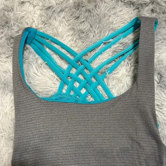 Lululemon tank top with connected bra - Picture 3 of 5